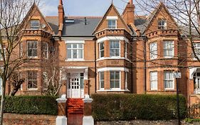 Victorian Functional Accommodation 5Min Walk From Tufnell Park